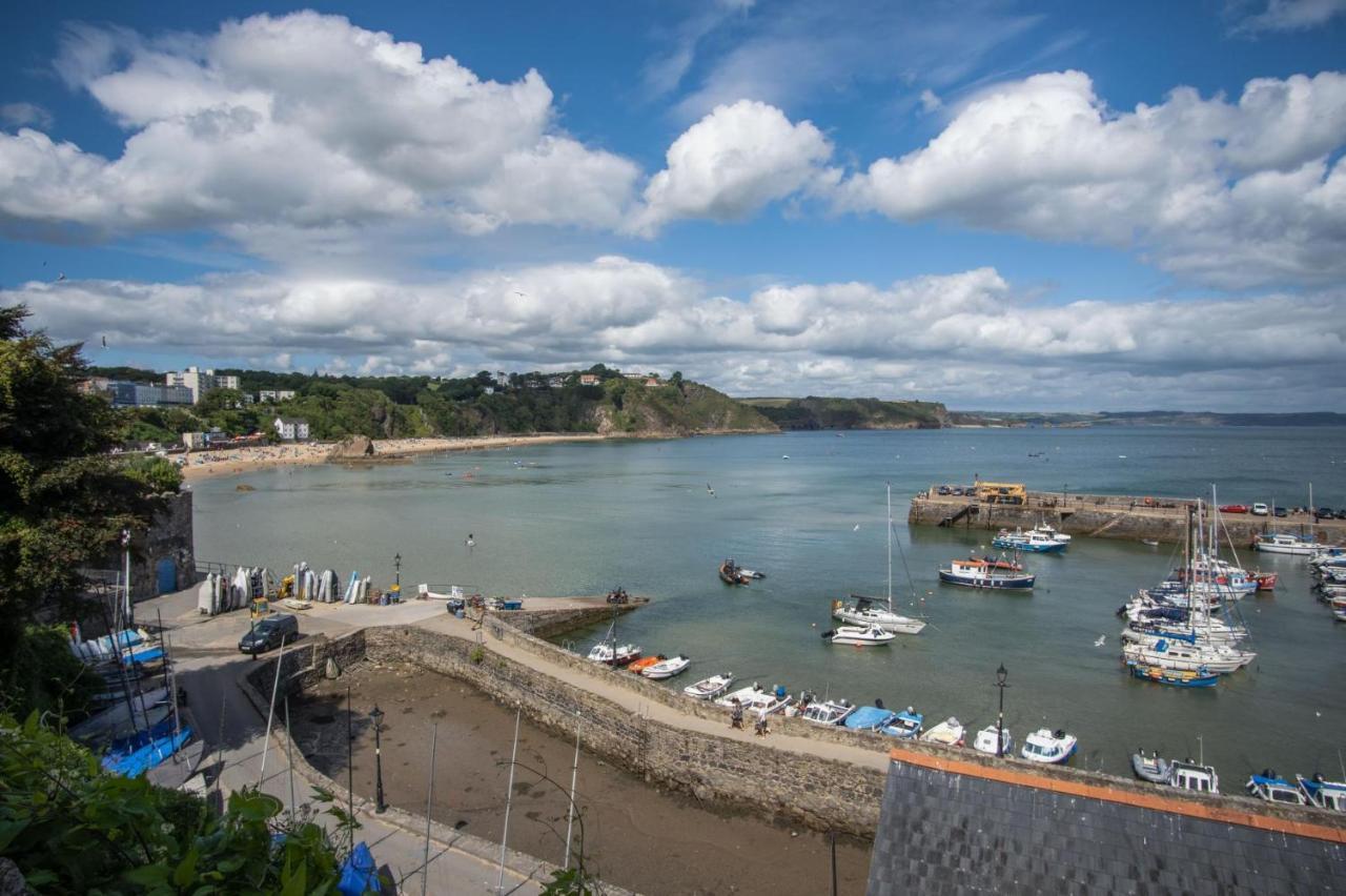 Goscar Court - 1 Bedroom Apartment - Tenby Exteriör bild
